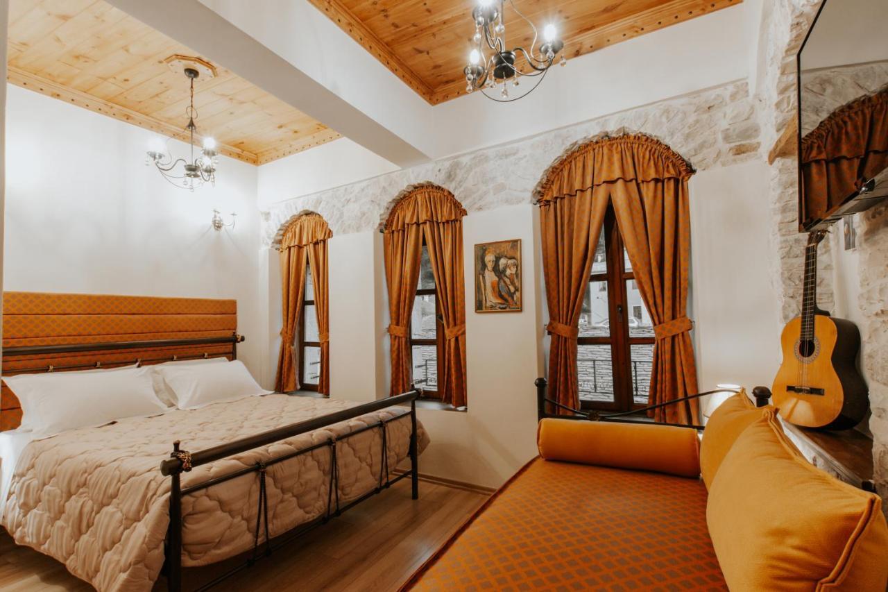 Hotel SS KEKEZI Gjirokastër Buitenkant foto